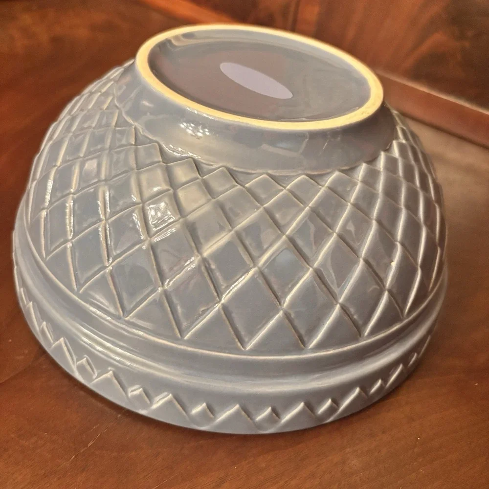 Unmarked vintage gray